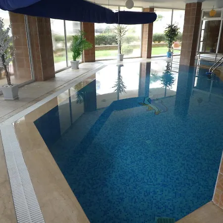 2+1 With Sea View In Elite 4 * Alanya