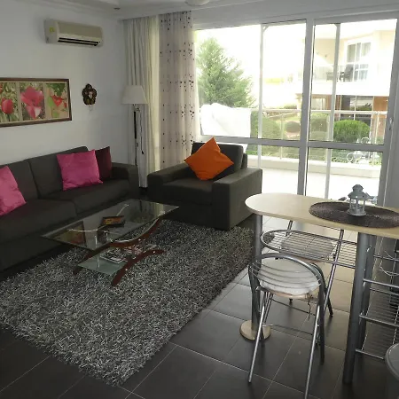 2+1 With Sea View In Elite 4 Alanya