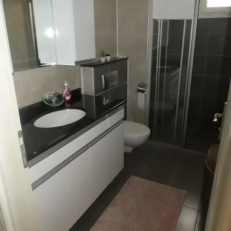 2+1 With Sea View In Elite 4 Apartman *